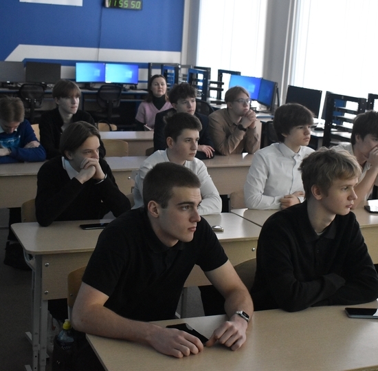 Как создавать игры и шифровать данные? Ученики гимназии №24 им. Б.Л. Розинга вам расскажут!